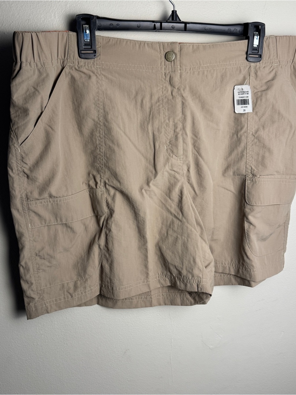 Columbia South Peak Hiking Shorts Womens Size 20 Ash Bark 6” Cargo New